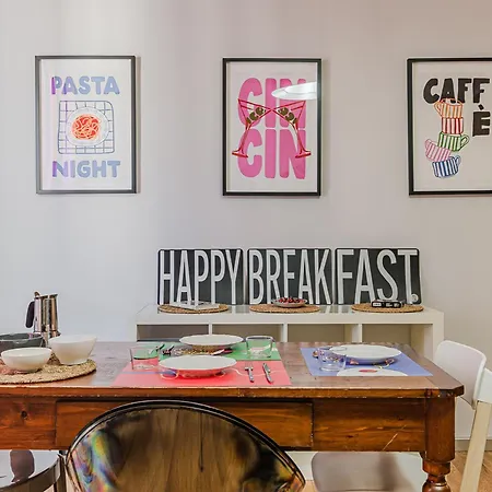 Stile E Spazio A Due Passi Dal Centro Apartment *