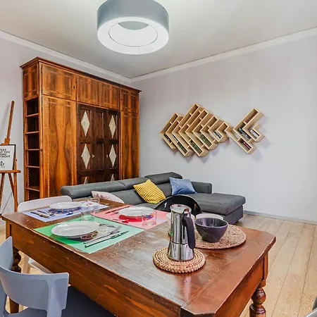 Stile E Spazio A Due Passi Dal Centro Apartment