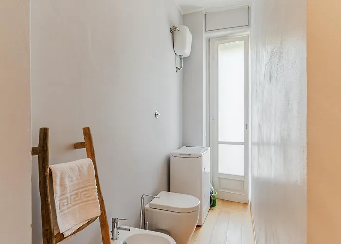 Stile E Spazio A Due Passi Dal Centro Apartment *